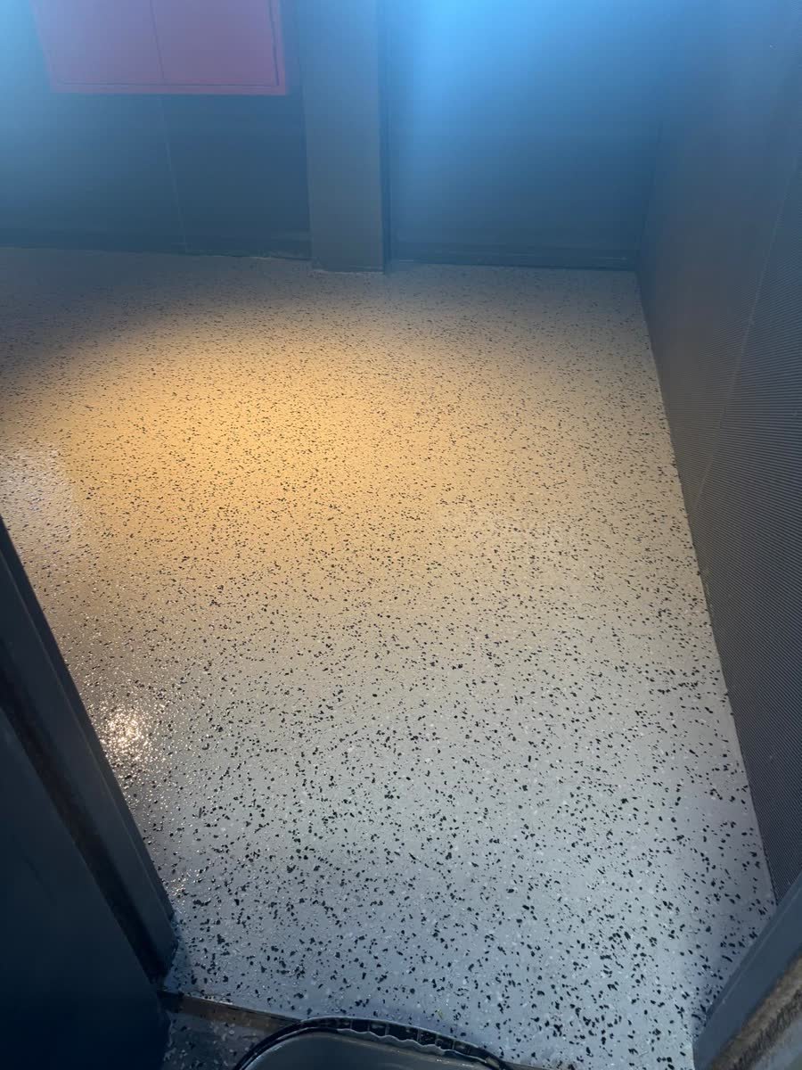 Epoxy flake floor by Epoxy Flooring NSW